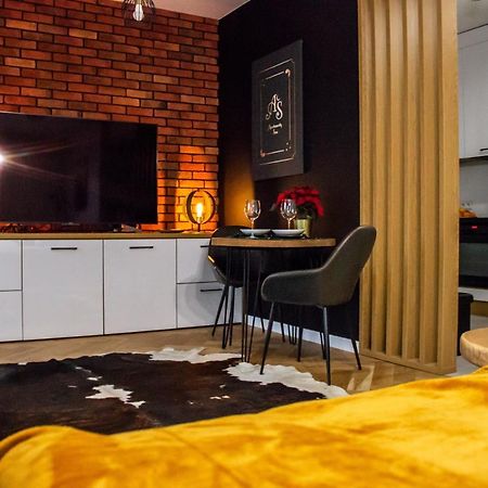 Apartamentysnu, Wola Premium I Z Parkingiem Варшава Екстериор снимка
